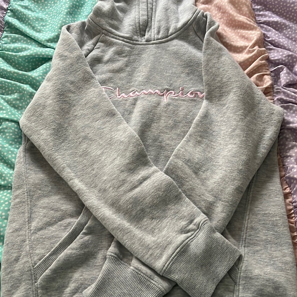Gray Champion hoodie with pink logo, Size L in girls